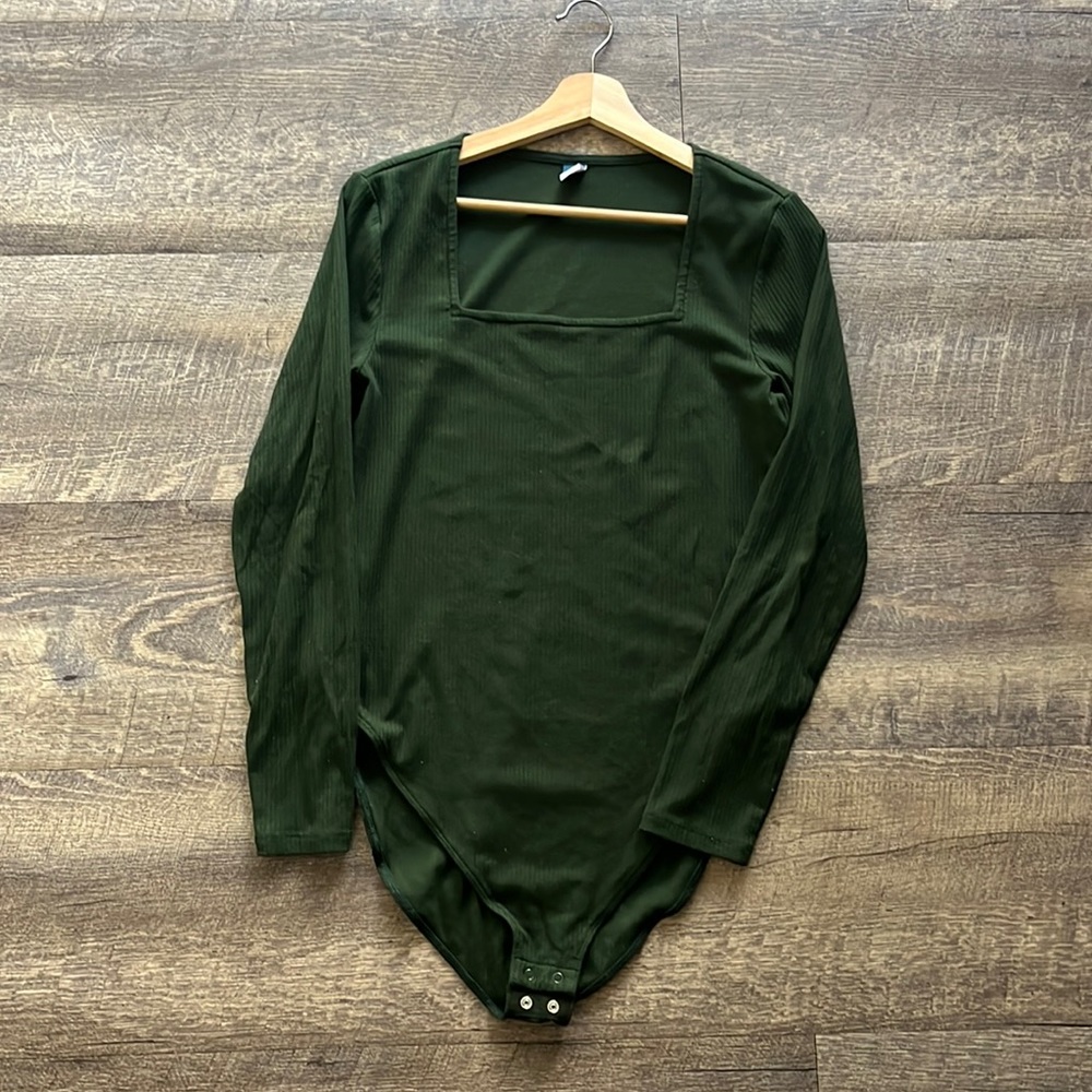 Old Navy Ribbed square neck body suit, worn once